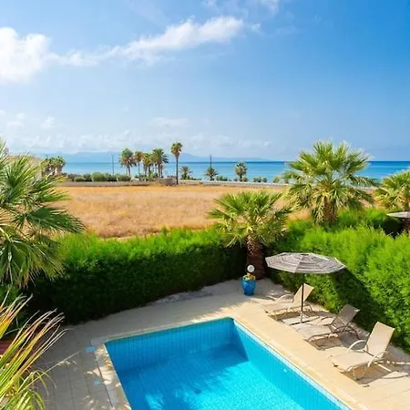 Villa Altea Pomos